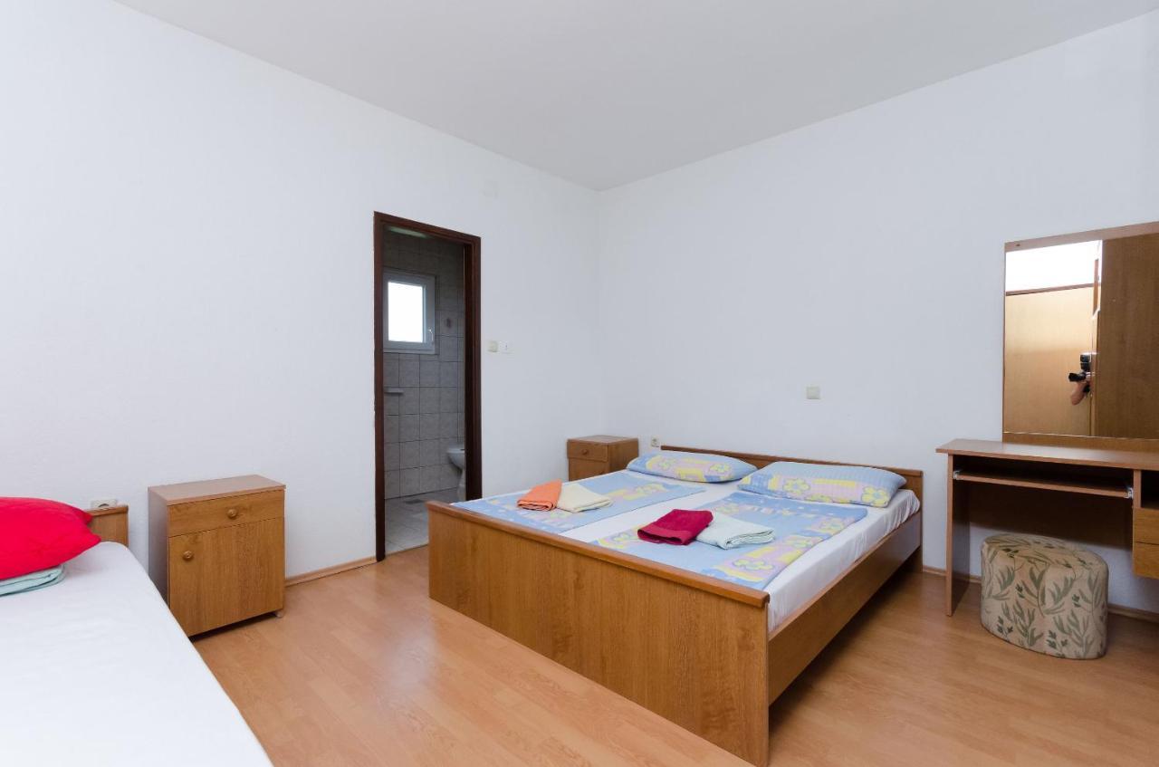 Apartments Boza Lopar Exterior foto