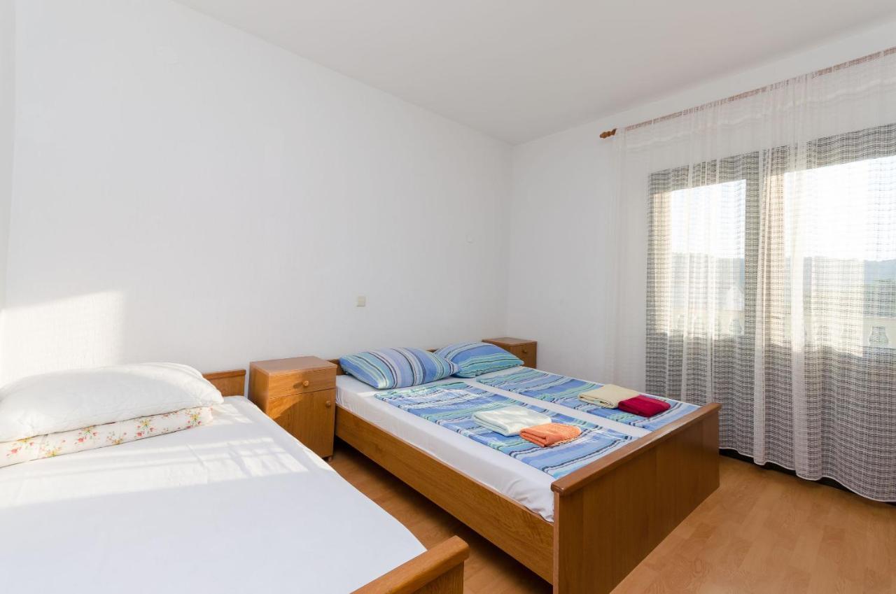 Apartments Boza Lopar Exterior foto